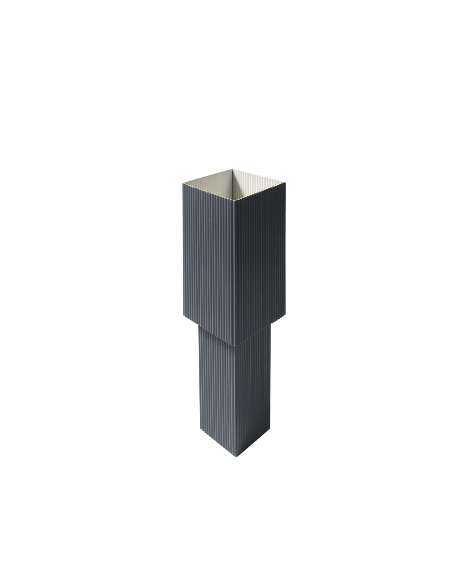 Pholc Romb rechargeable table lamp by Broberg & Ridderstråle – Blue Stone, second view