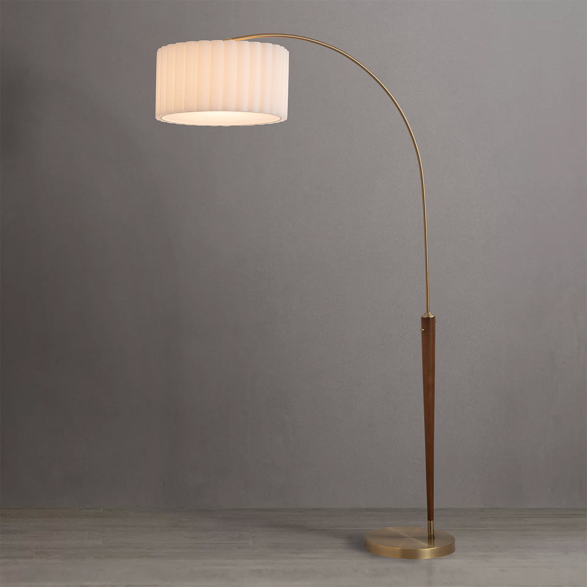 Scalloped 1-Light Arc Floor Lamp by Nova of California – view 5
