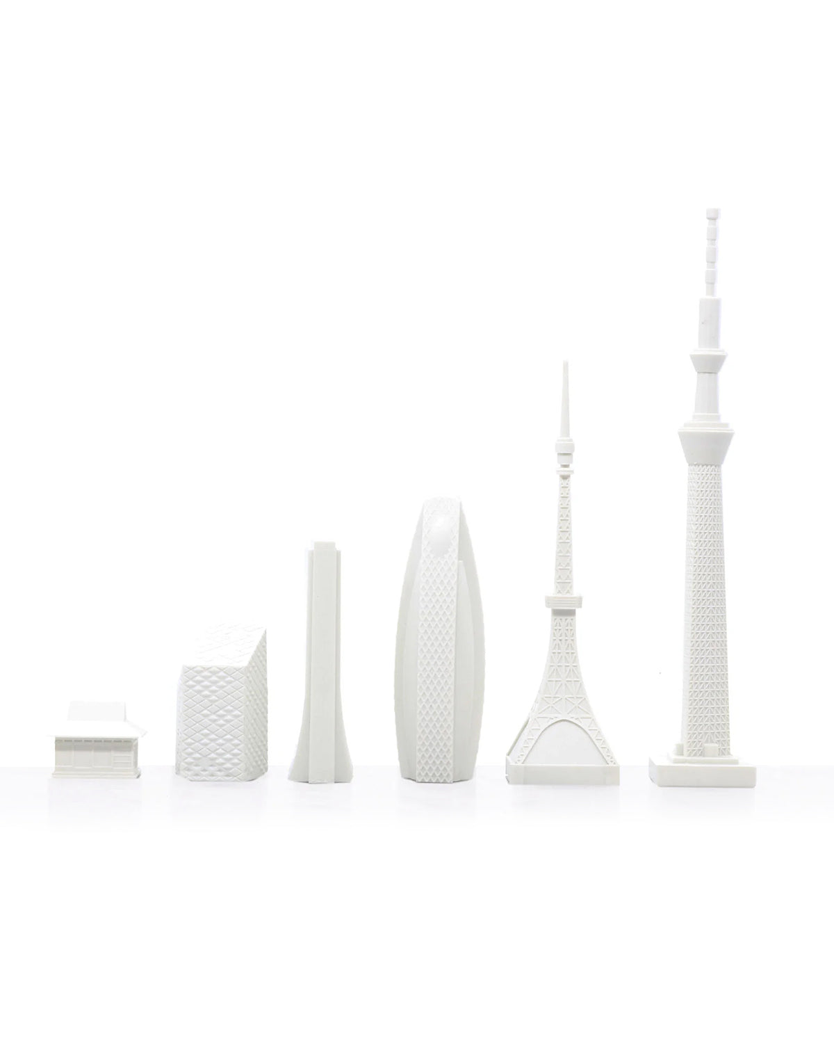Skyline Chess Tokyo Edition acrylic chess set with tokyo map board – photo 4