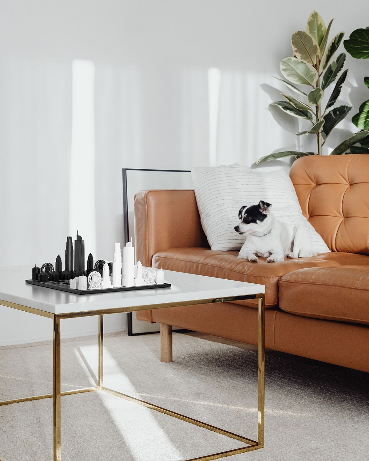 Skyline Chess Los Angeles Edition acrylic chess set with marble hatch board – photo 5