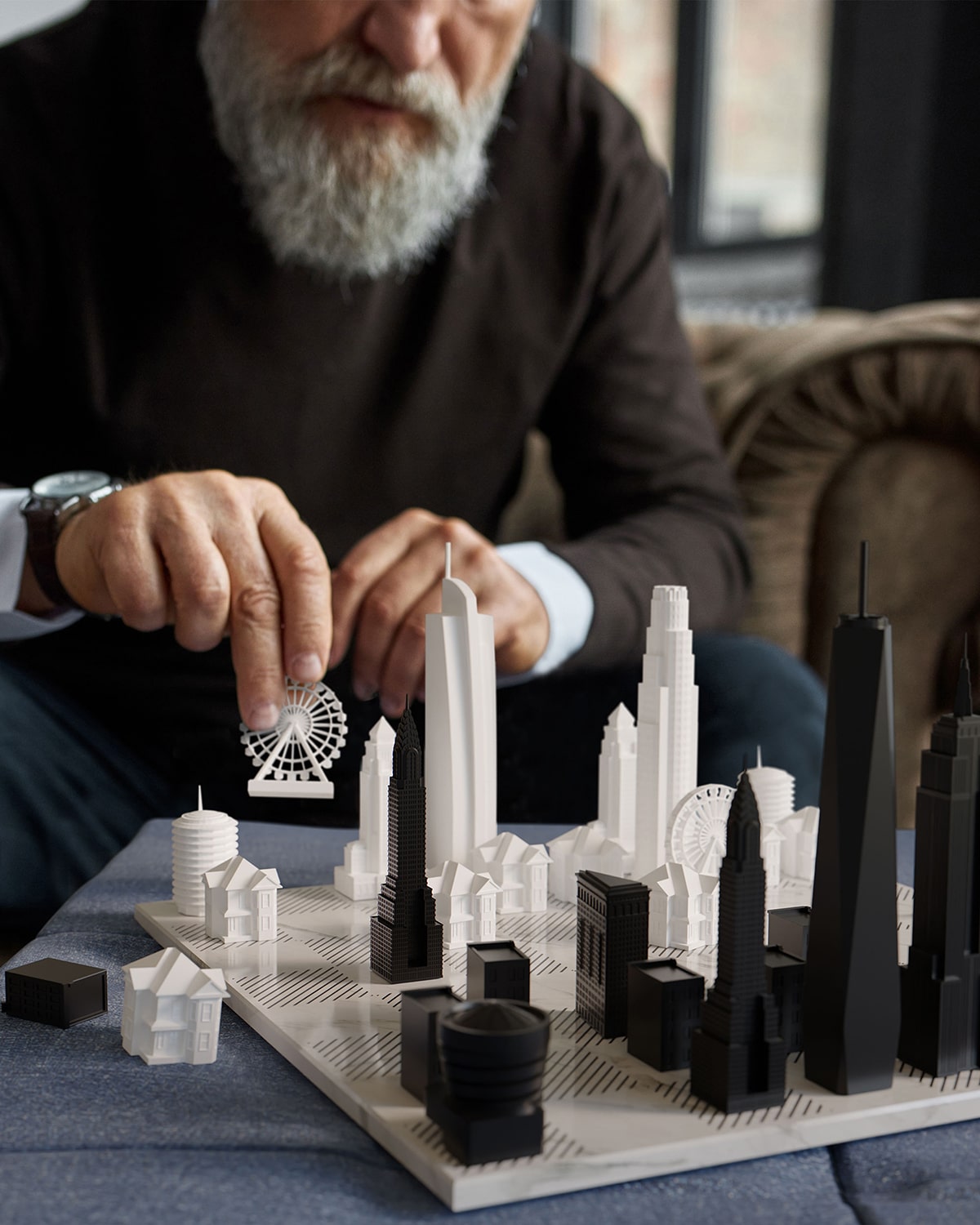 Skyline Chess New York vs Los Angeles Edition acrylic chess set with marble hatch board – photo 5