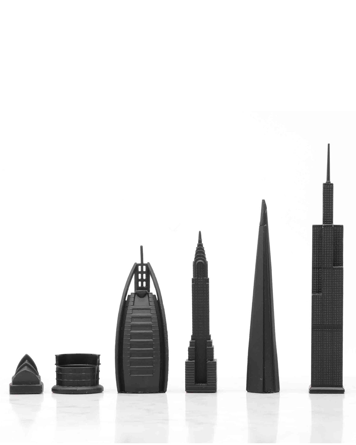 Skyline Chess World Icons Edition stainless steel chess set with wooden grid board – photo 4