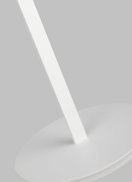 Lucia Outdoor Outdoor LED Floor Lamp For Patio And & Commercial Use by Visual & Comfort & Co