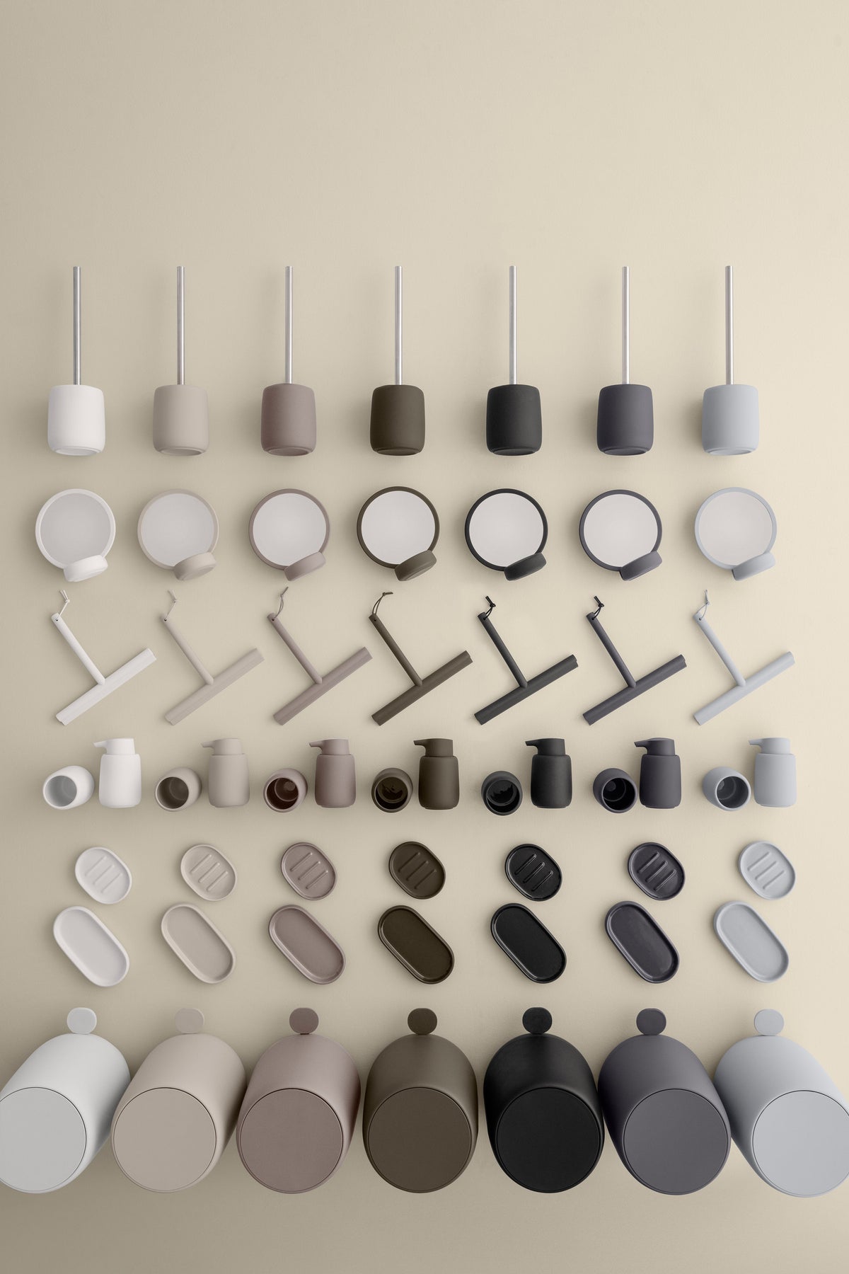 blomus SONO Ceramic Toilet Brush & Holder – SONO toilet brush in a styled bathroom (3)
