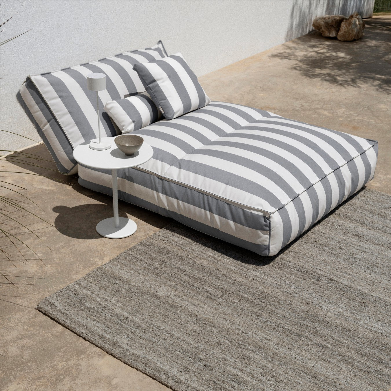 Stay Stripes Day Bed Outdoor Patio Lounger Blomus 62319