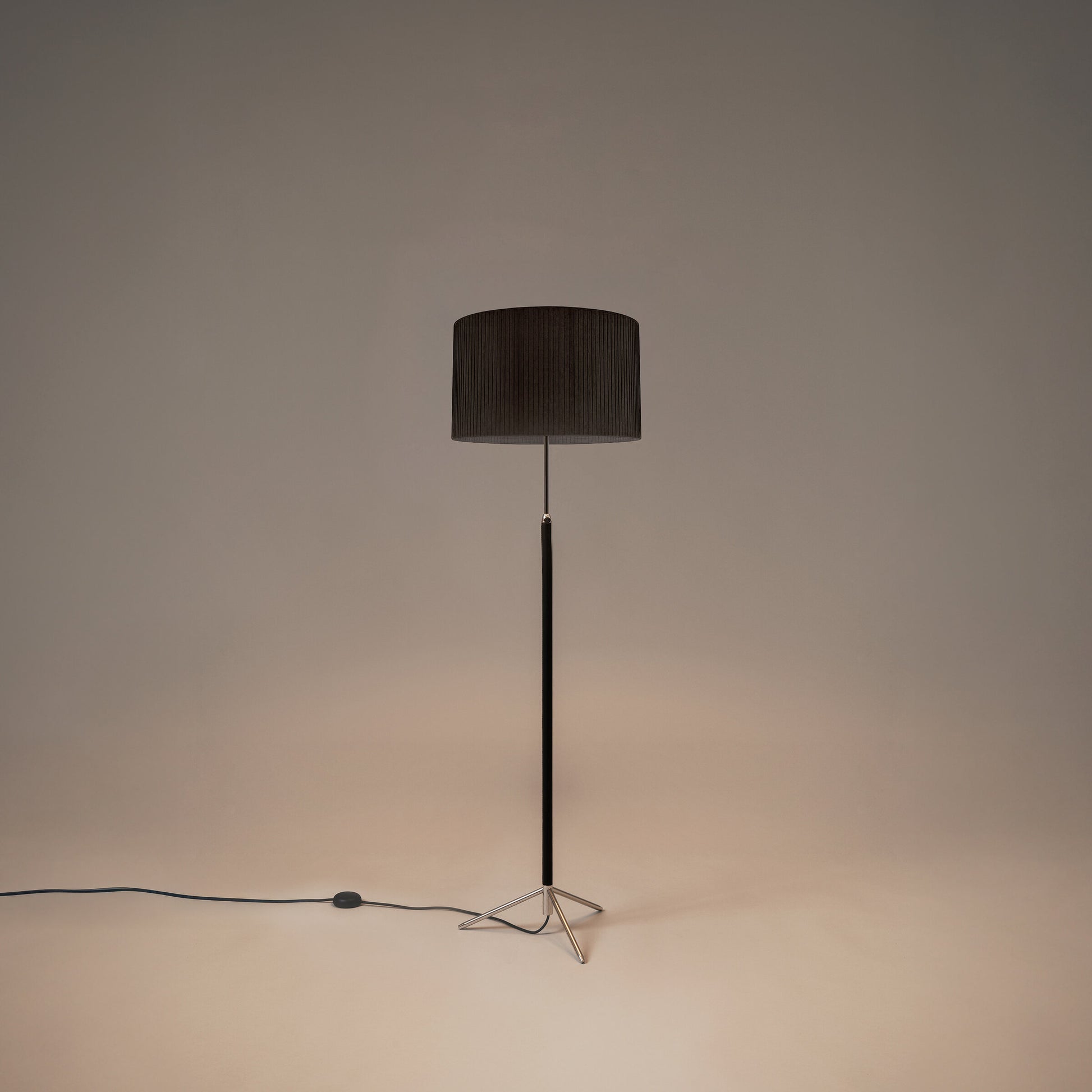 Pie de Salon G2 leather stem floor lamp with black ribbon shade and chrome finish