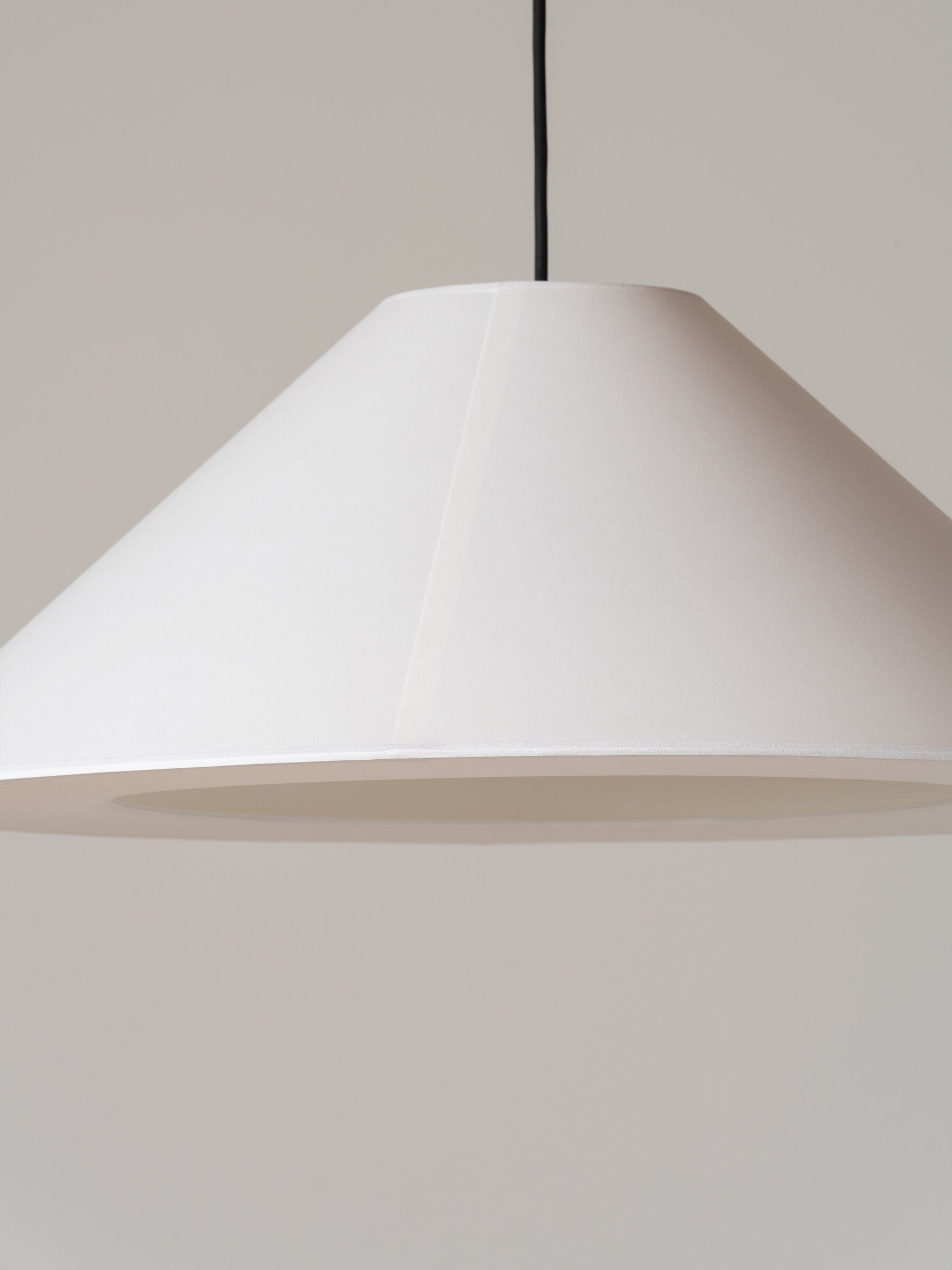 Santa & Cole hanging pendant light for dining and hospitality spaces
