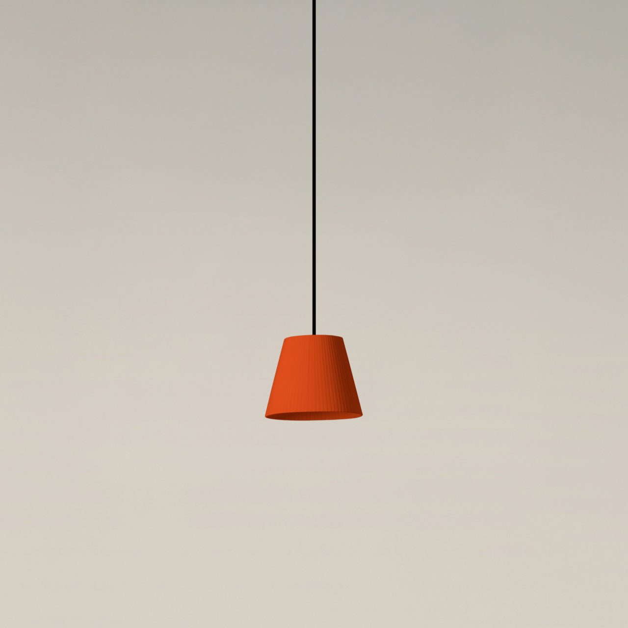 Designer conical pendant lamp with red-amber ribbon shade from the Sísísí Cónicas collection