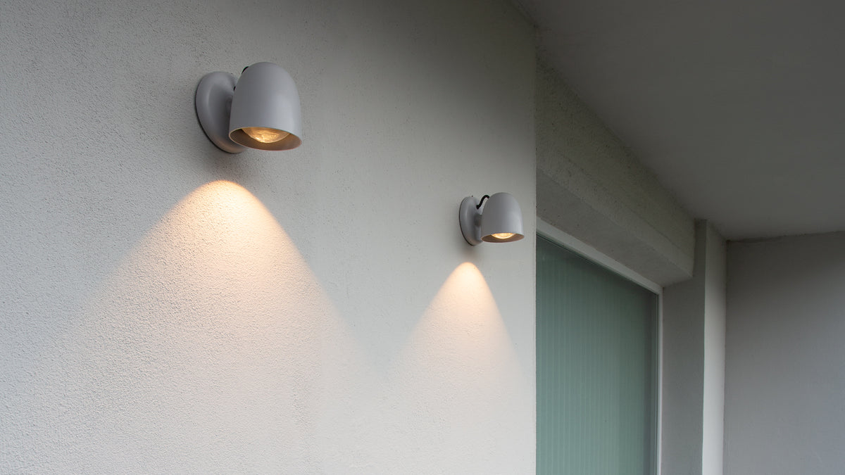 Speers Outdoor W1 wall lamp by David Abad