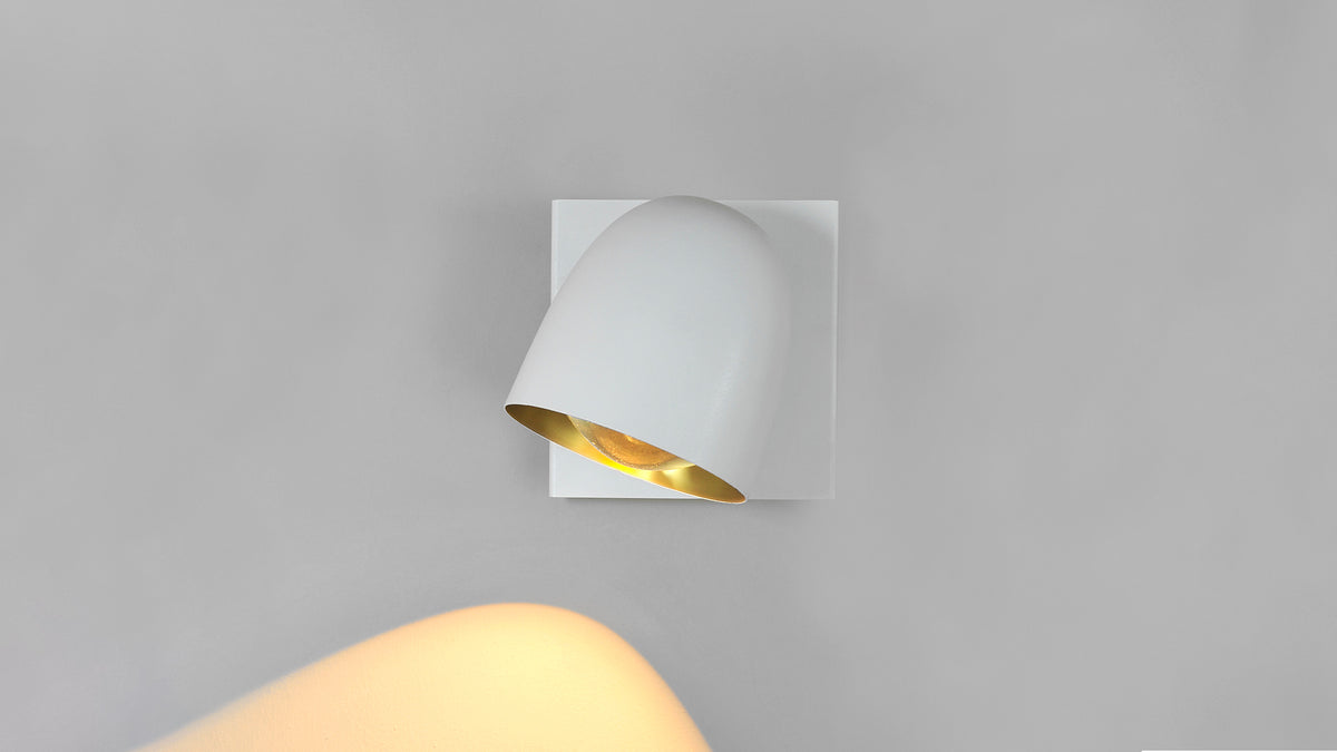 Speers W wall lamp by David Abad