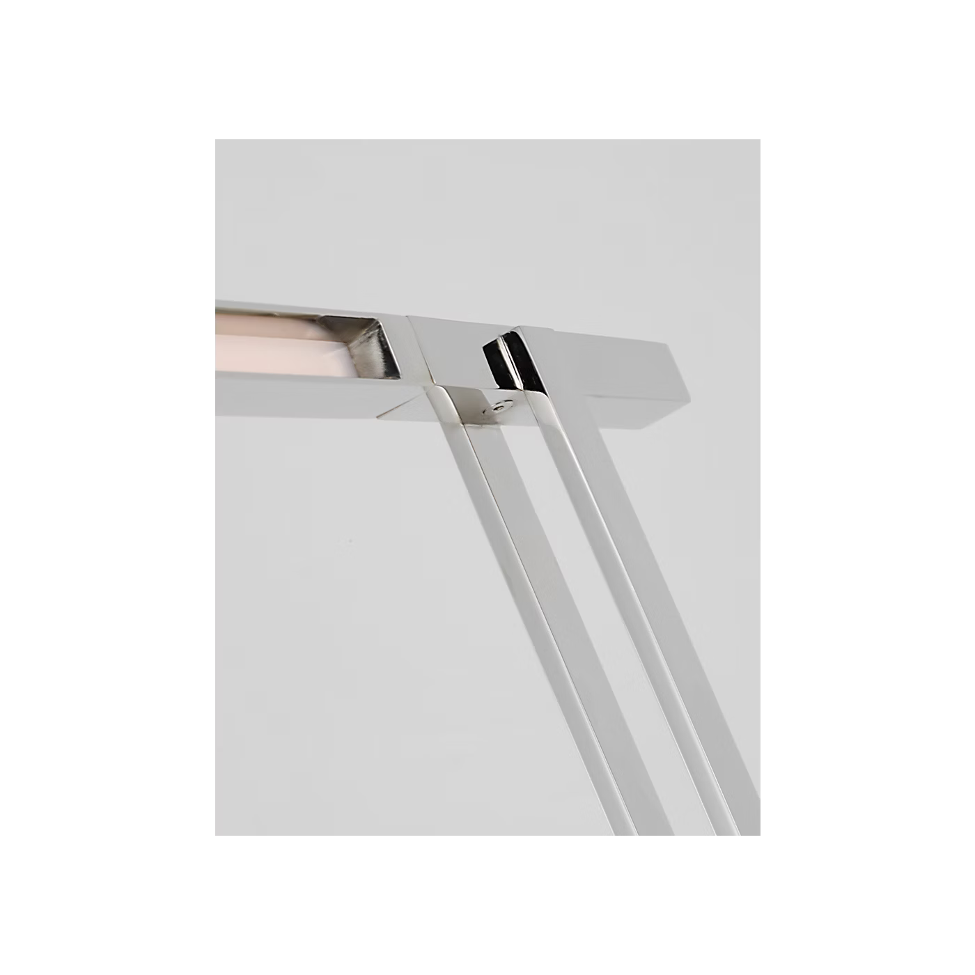 Visual Comfort Stagger Small Floor Lamp | Mick De Giulio | 38" | LED 2700K | Black, Brass or Nickel