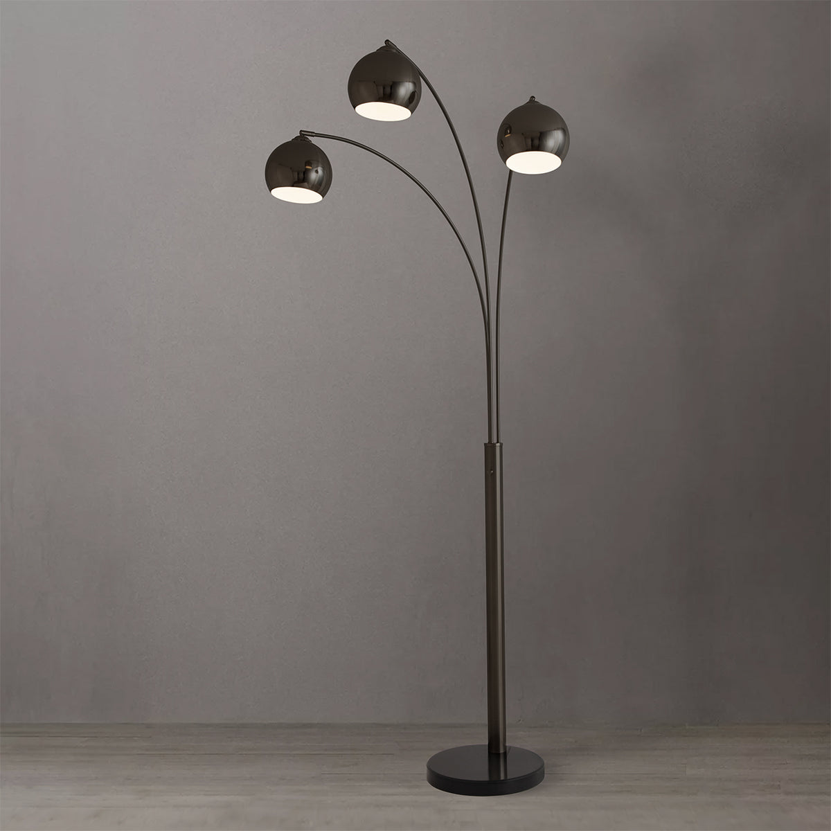 Original 1962 Triplet 3-Light Arc Floor Lamp by Nova of California – view 5