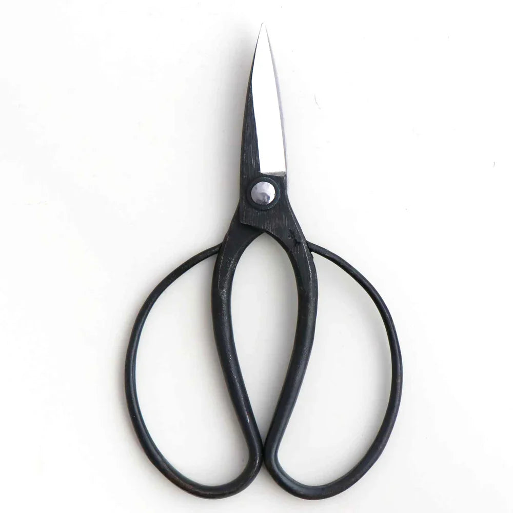 Toyama Hamono T1 Okubo scissors, forged carbon steel (photo 3)