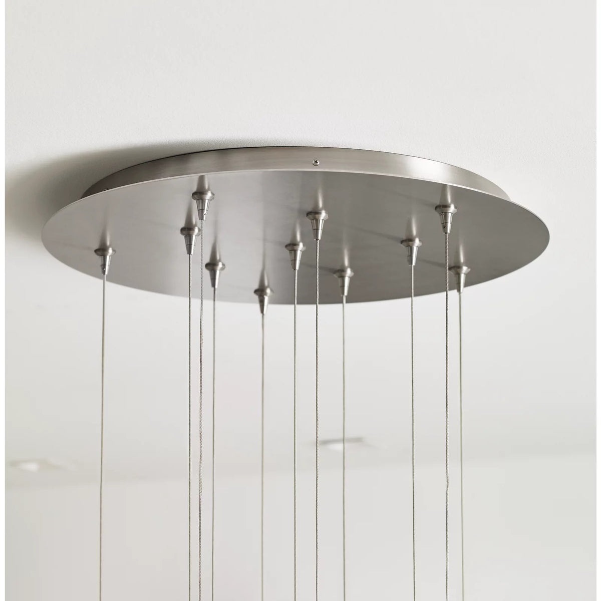 Visual Comfort FreeJack Round Canopy 11-Port, installed or detail view