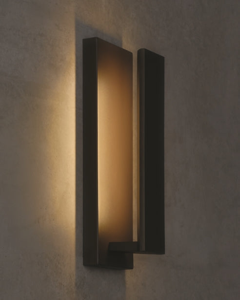 Visual Comfort Nate 17 Outdoor Wall Light 