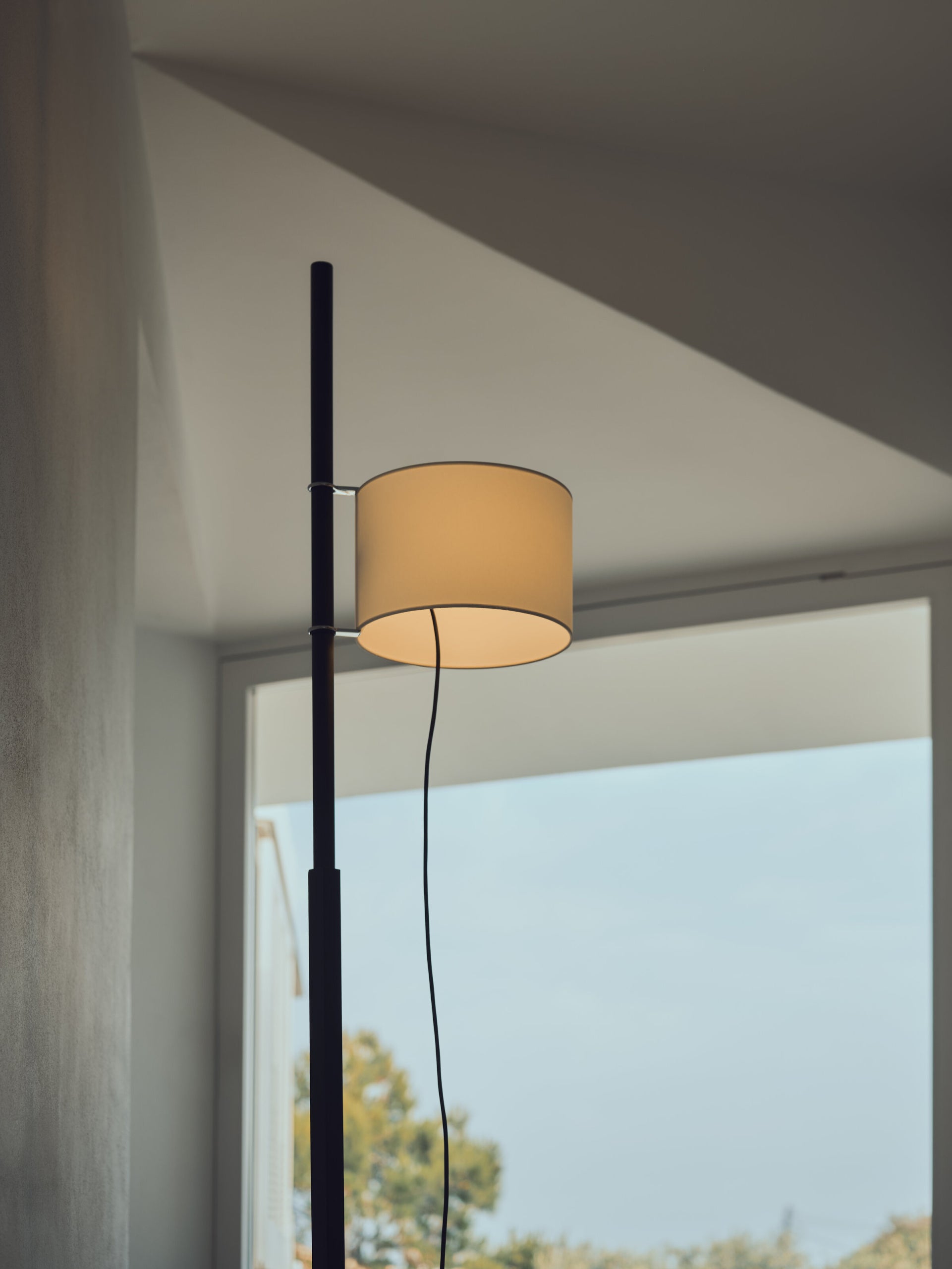 Santa & Cole TMM lamp with adjustable parchment diffuser for office and lounge settings