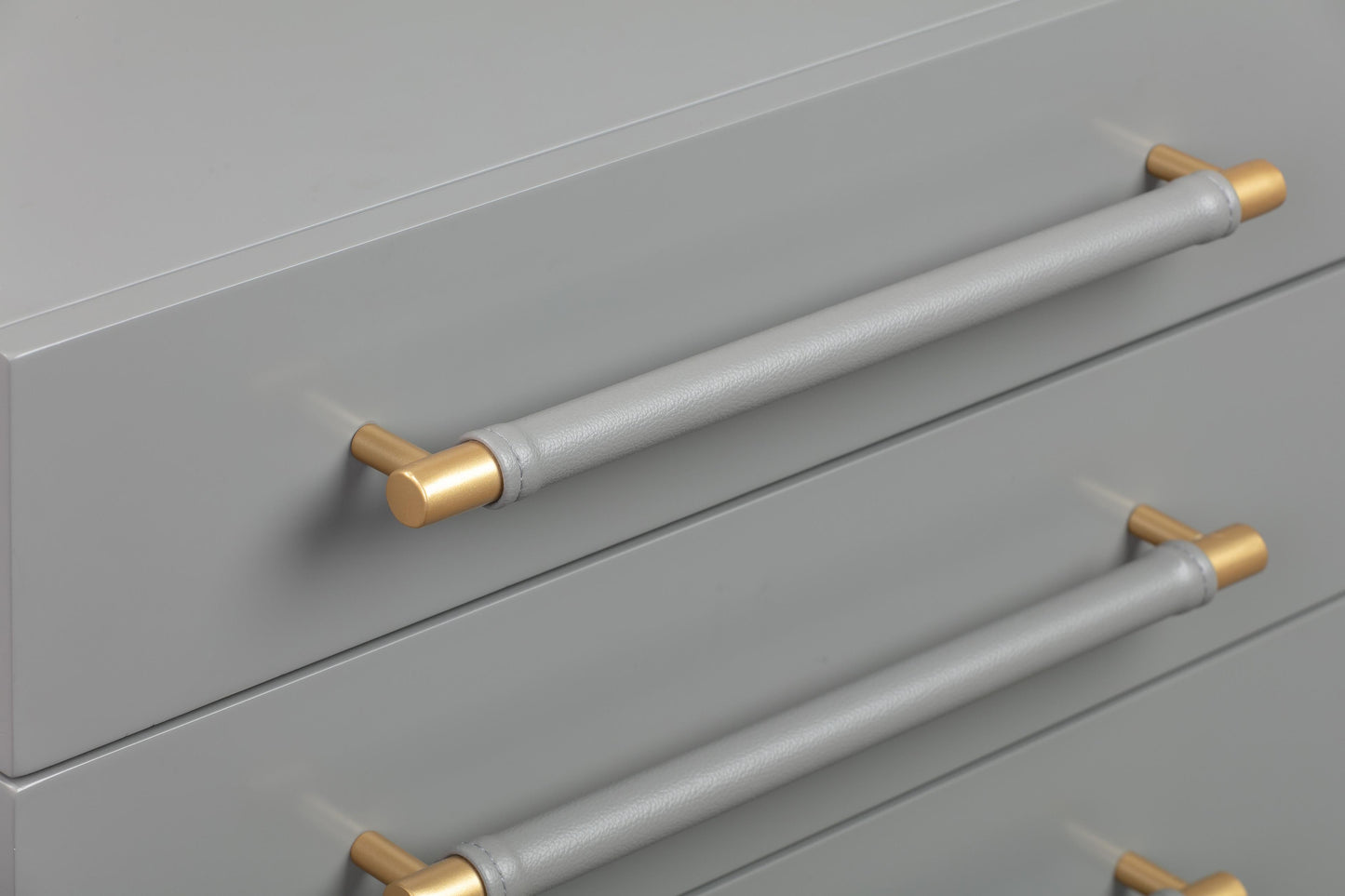 Trident 28 3 Drawer Nightstand by TOV B44075