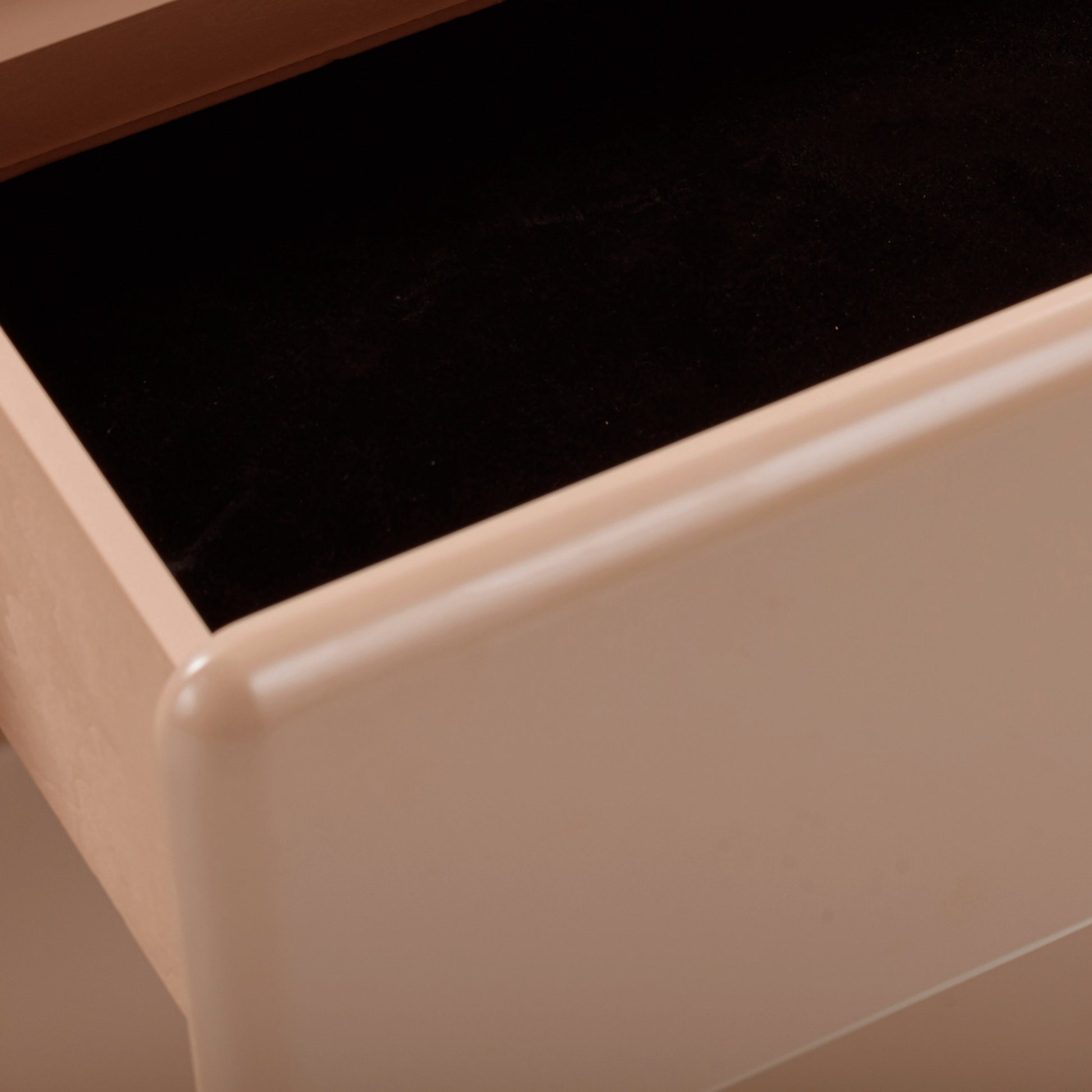 Tammy 56 6 Drawer Dresser by TOV B54339