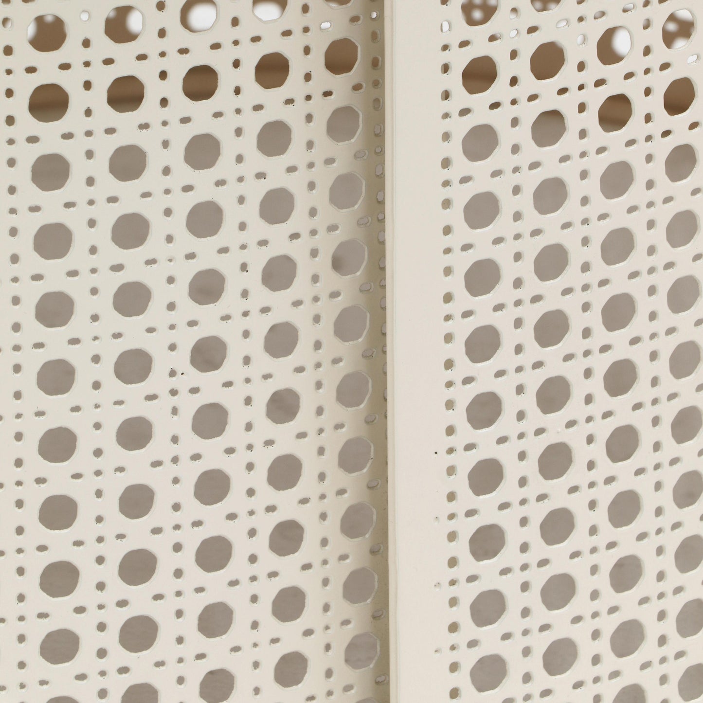 Pesky 32 Oval Coffee Table by TOV Oc18437