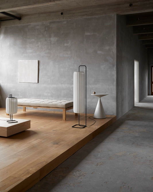 Tom Rossau TR37 floor lamp – with the TR37 table lamp, unlit