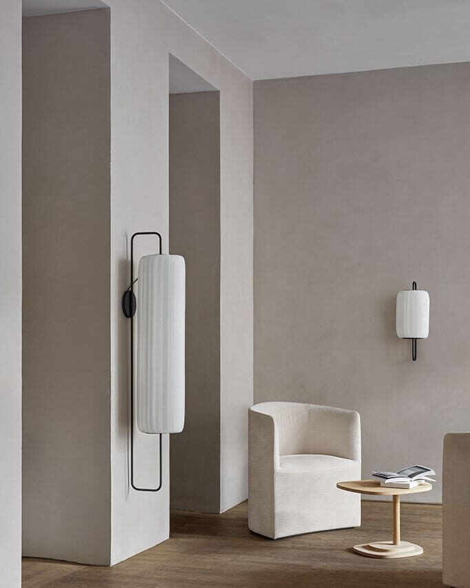 Tom Rossau TR37 wall light – switched off on a wall