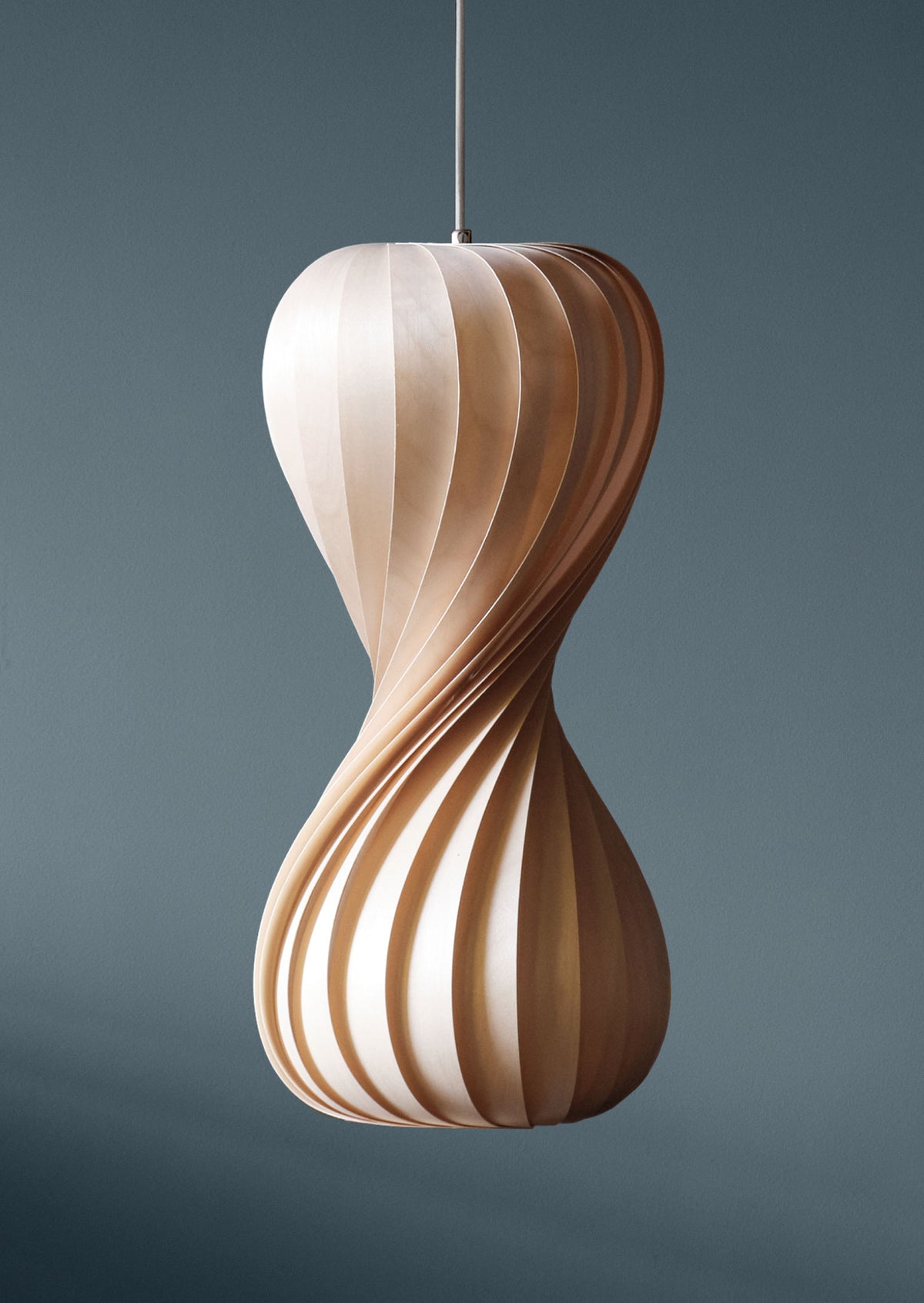 Tom Rossau TR7 pendant light – 21.65 in Natural Birch