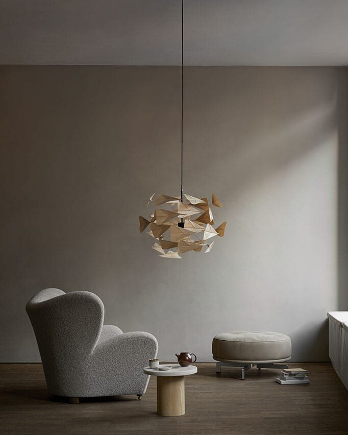 Tom Rossau TR747 pendant light – switched off, studio
