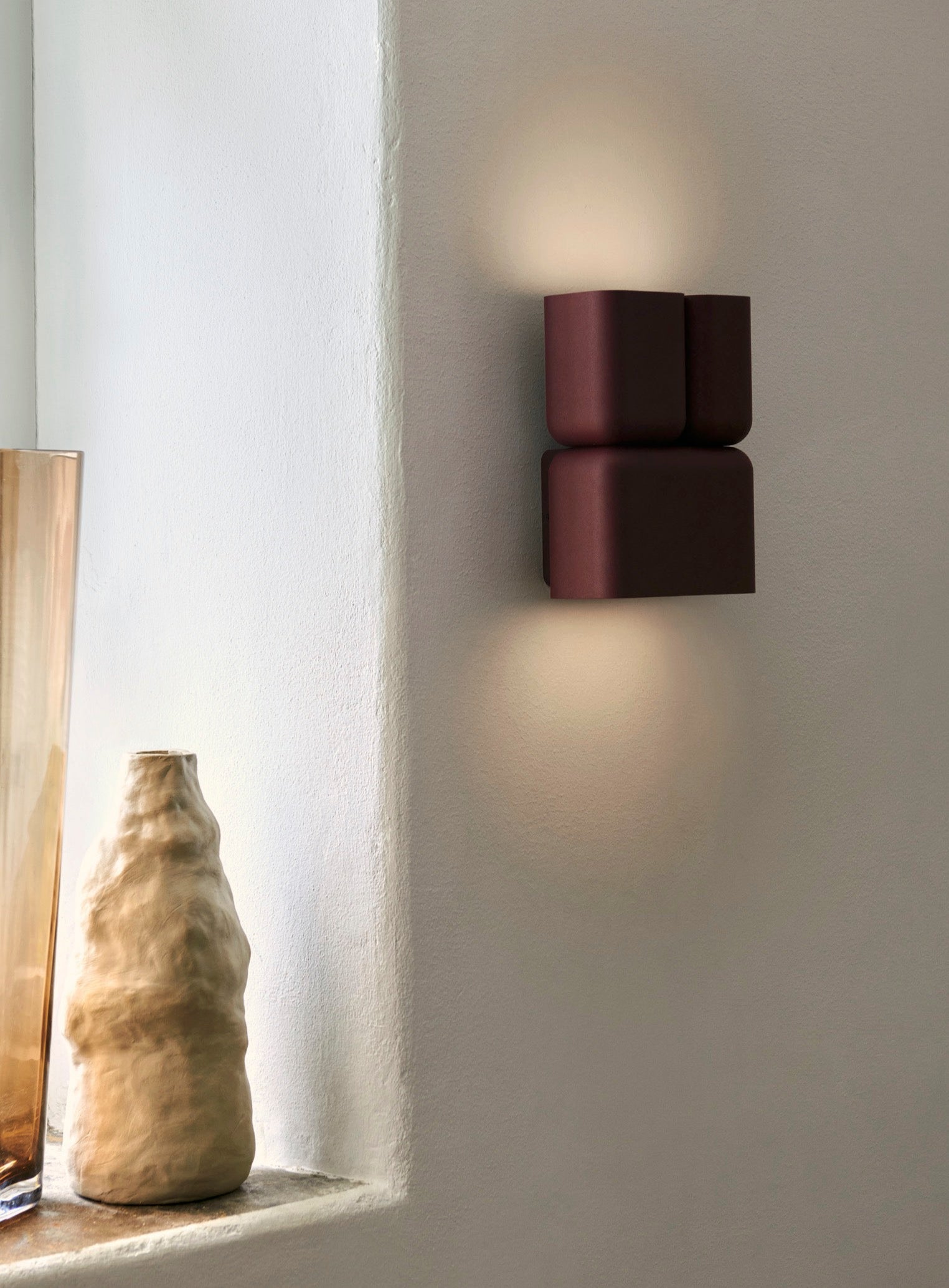 Tabata Wall Lamp Ln10 by &tradition