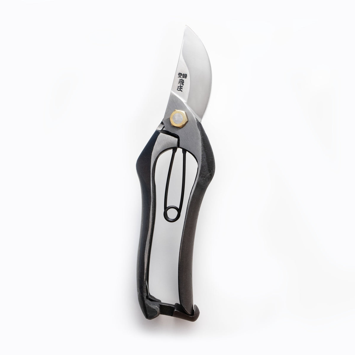 Tobisho Aogami Steel Pruning Shears (PS-07) – closed, front view