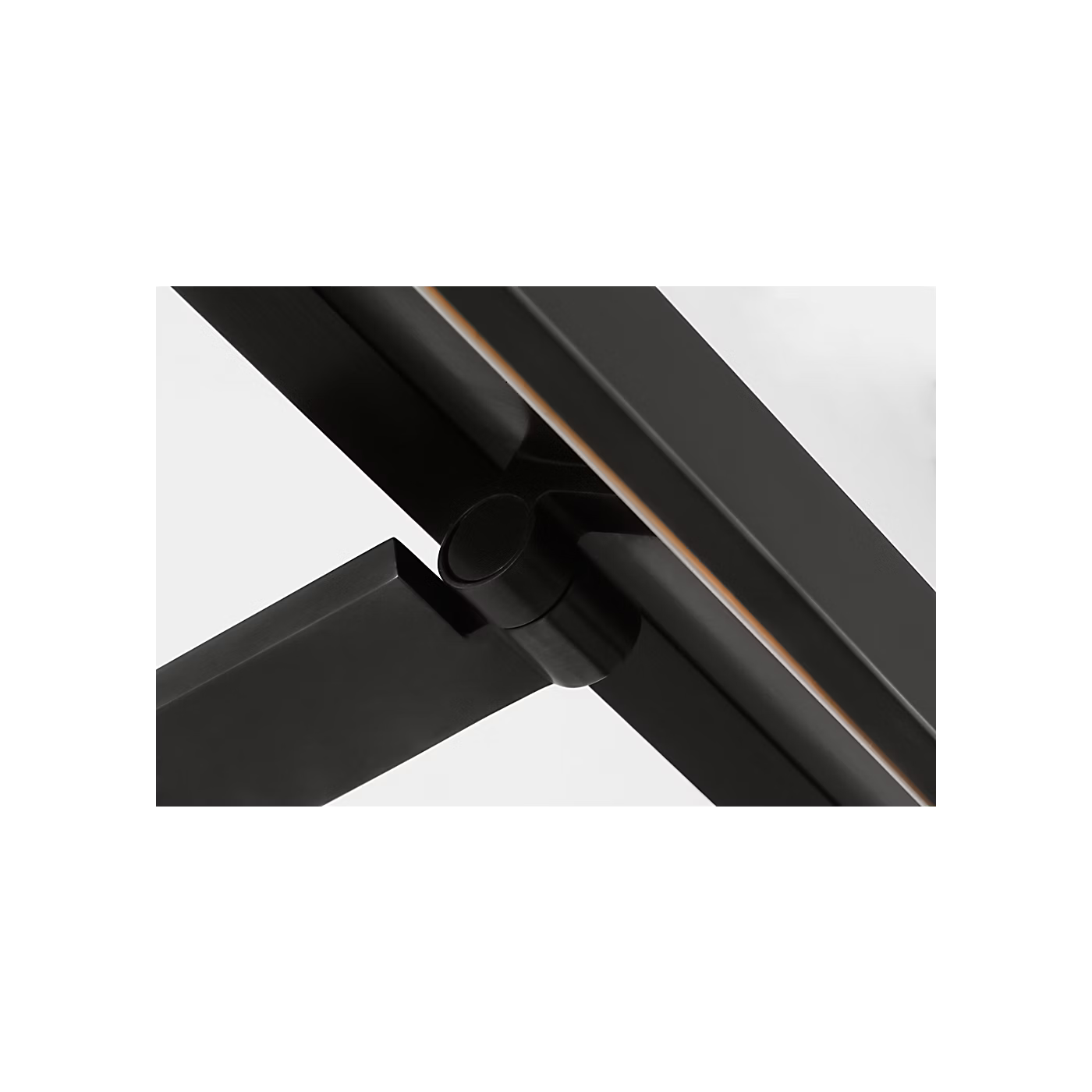 Adjustable bronze picture light for home gallery and hallway décor
