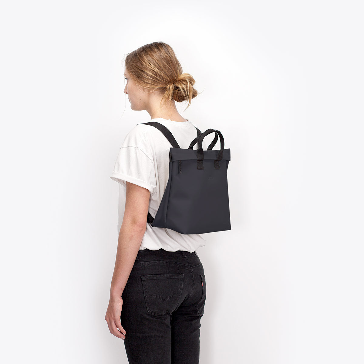 Ucon Acrobatics Eliza bag, black, Lotus (photo 12)