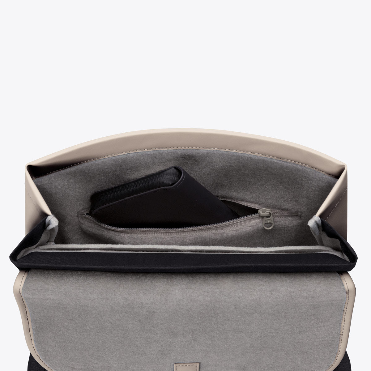 Ucon Acrobatics Mion Mini backpack, light sand, Lotus Infinity (photo 11)