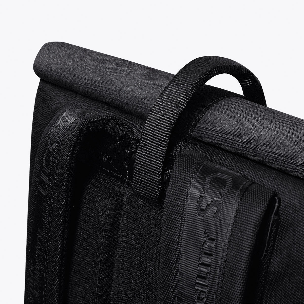 Ucon Acrobatics Niklas backpack, asphalt reflective, Phantom (photo 4)
