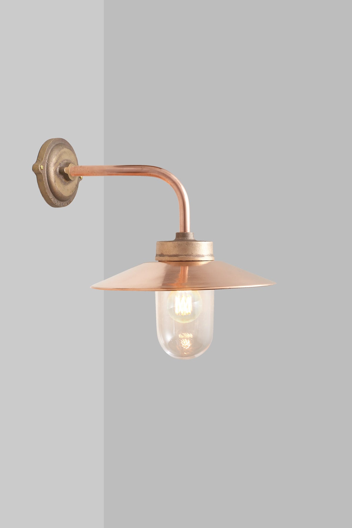 Exterior Bracket Light, Right Angle by Original BTC (photo 8)