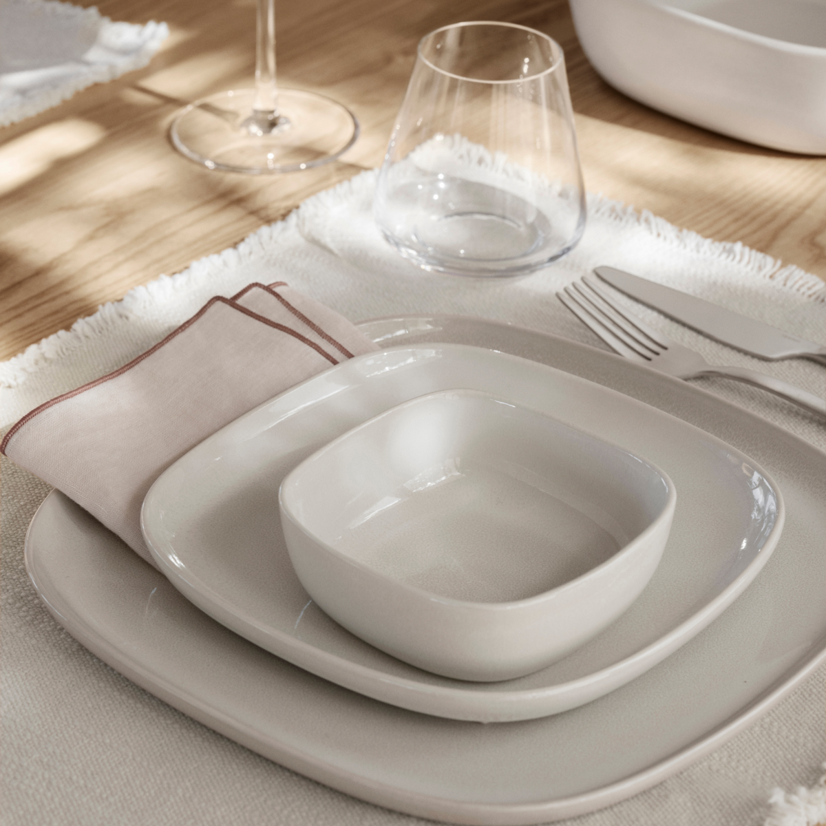 blomus VAHLO Square Stoneware Plates, 3 Sizes – VAHLO plates styled with blomus STELLA and BELO