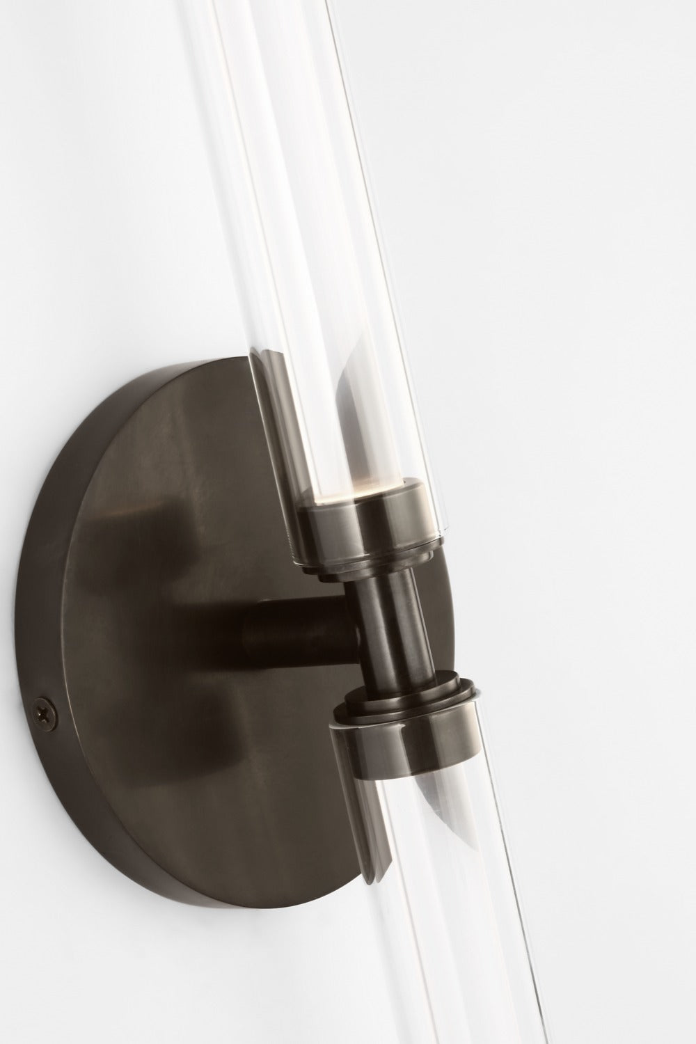 Visual Comfort Poza 26 Vanity – view 3