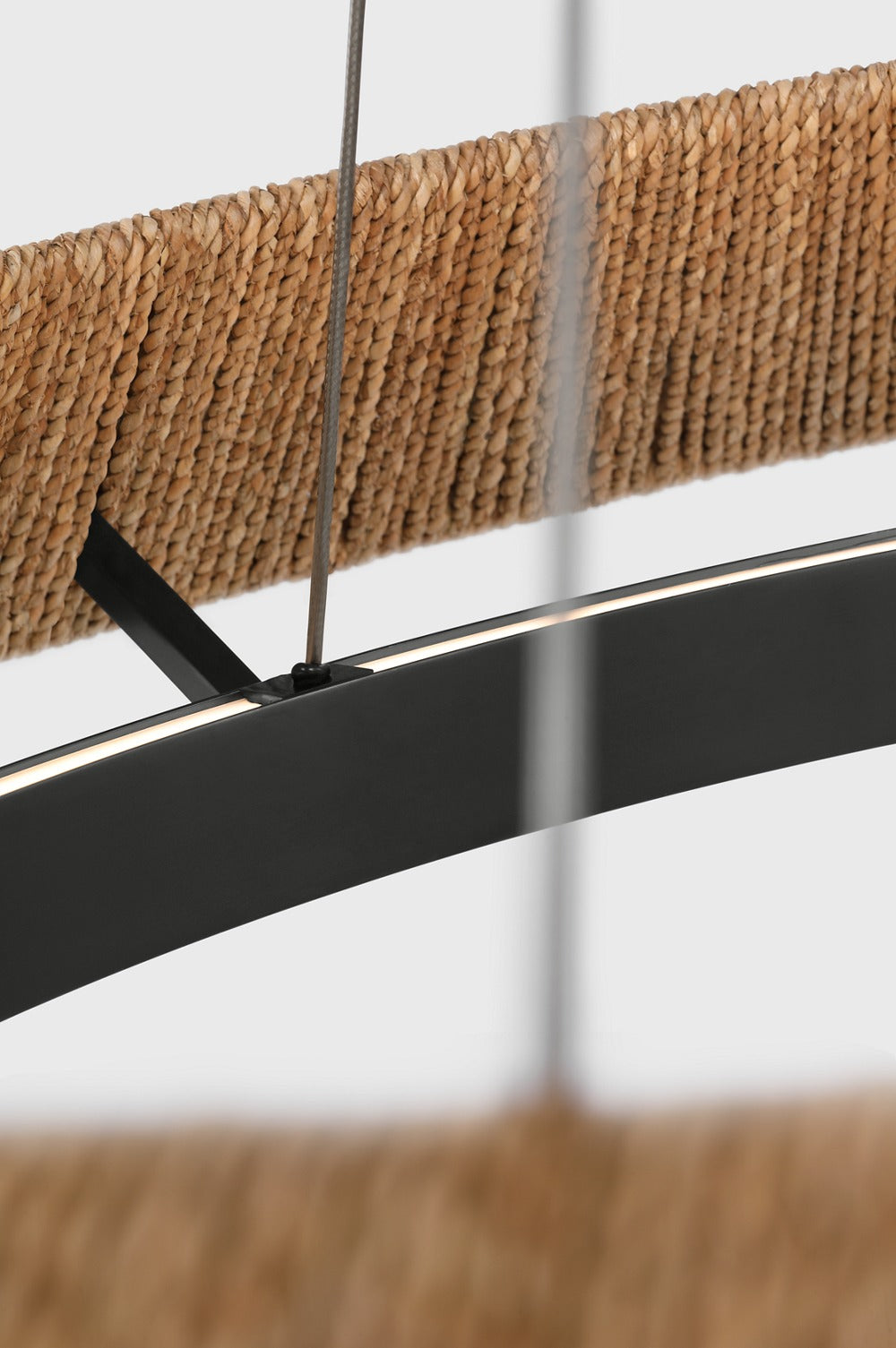 Visual Comfort Noa Medium Chandelier – view 5