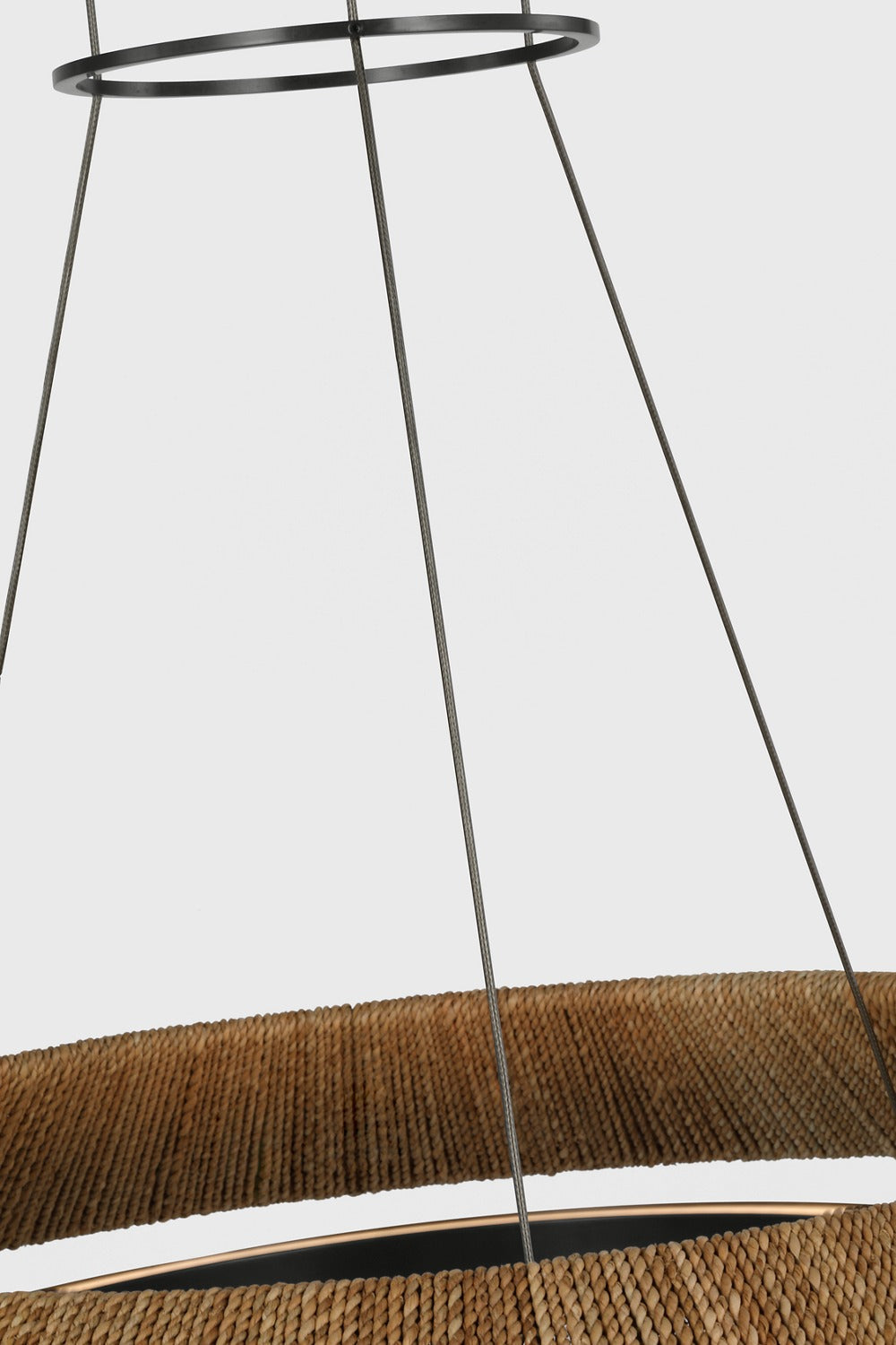 Visual Comfort Noa Small Chandelier – view 4