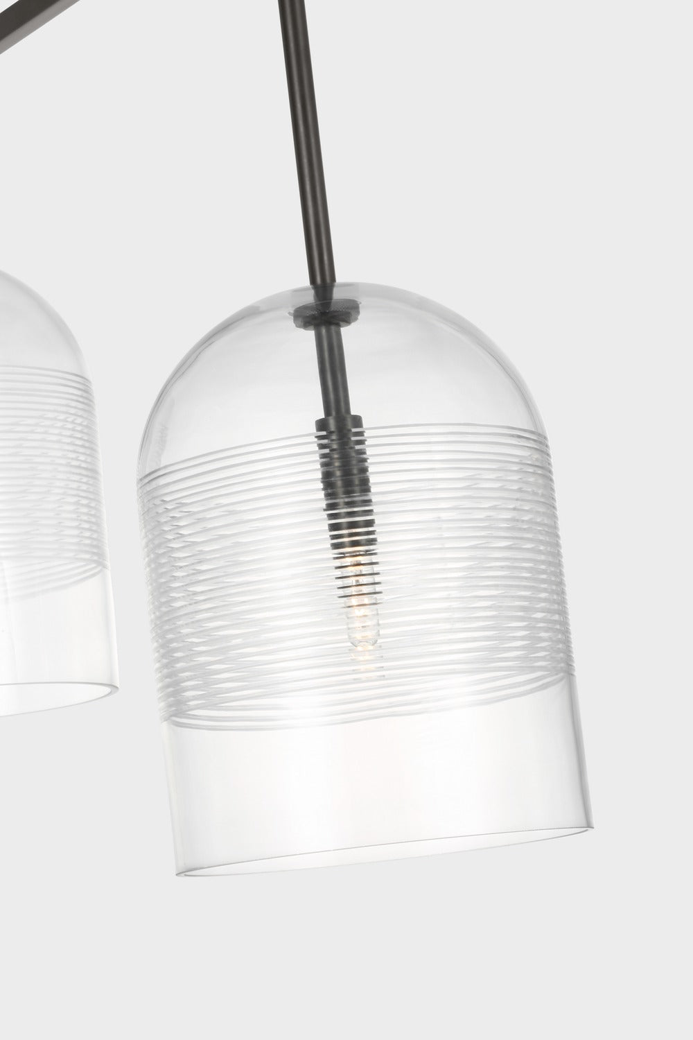 Visual Comfort Leano 52 Chandelier – view 5