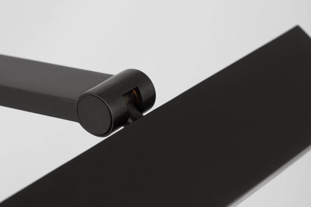 Visual Comfort Botto 18 Picture Light – view 5