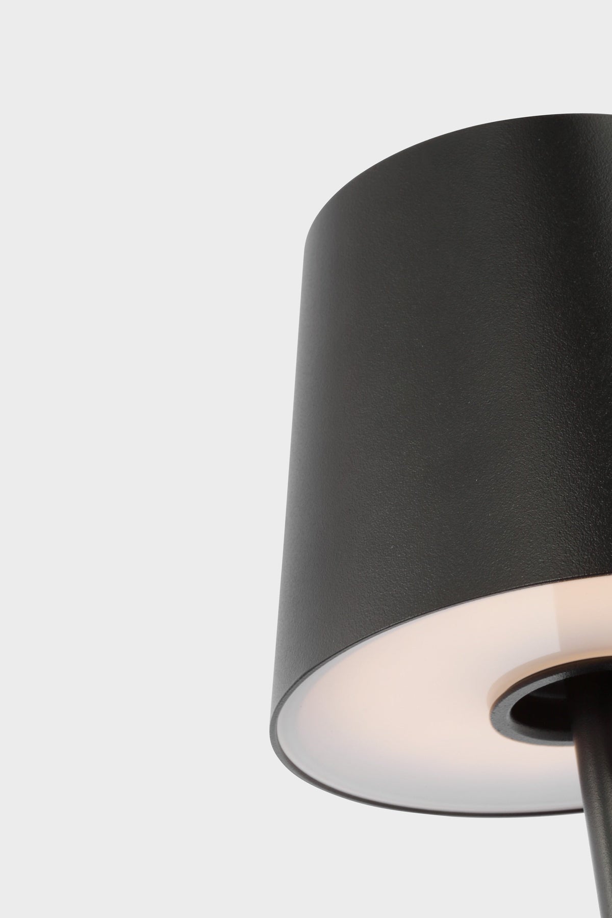 Close detail of the Nevis Short Accent lamp