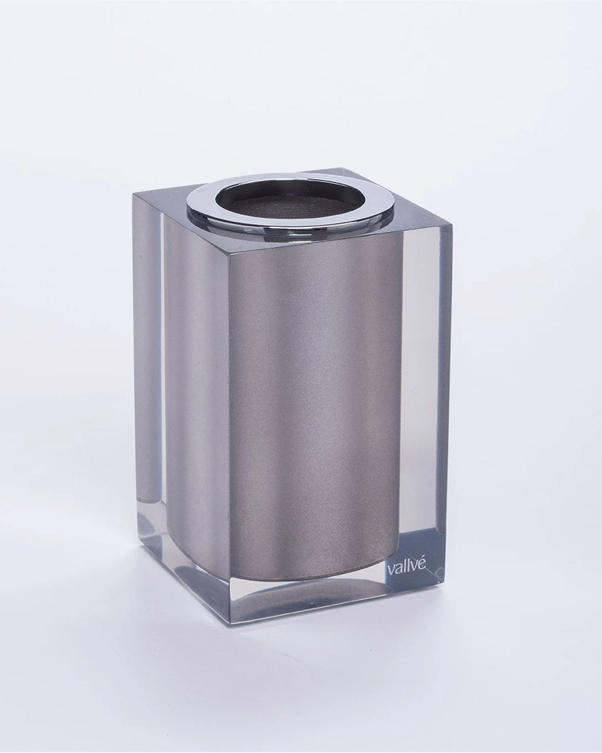 Vallvé Gloss Platinum toothbrush holder in clear resin and platinum – photo 3