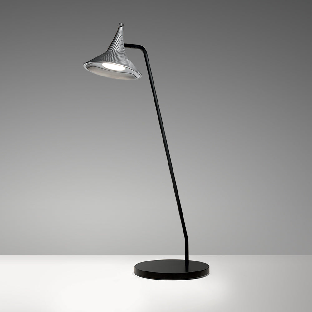 Artemide Unterlinden Table Lamp for bedside lighting in aluminum finish