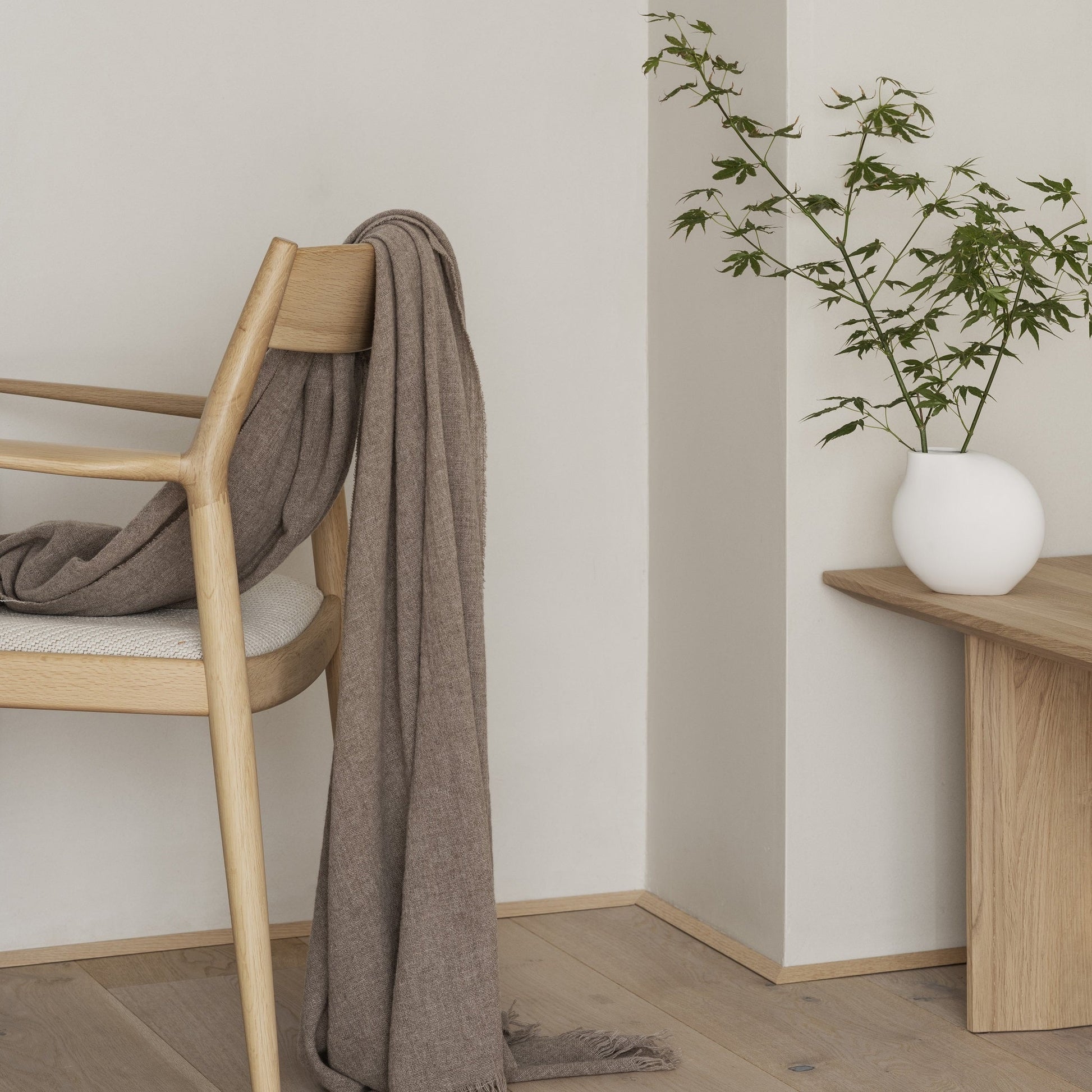 blomus Nona Porcelain Vase White