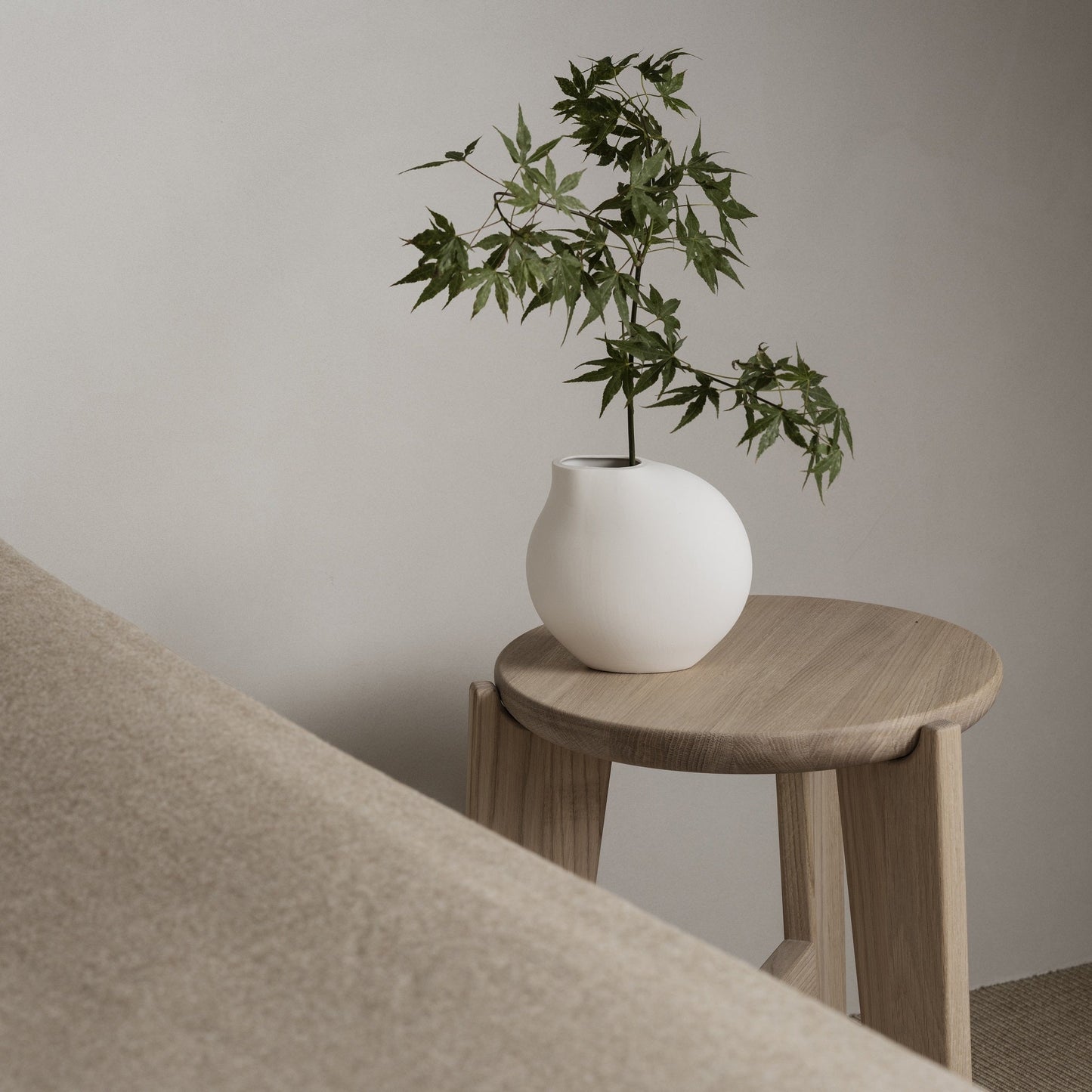 blomus Eli Oak Stool