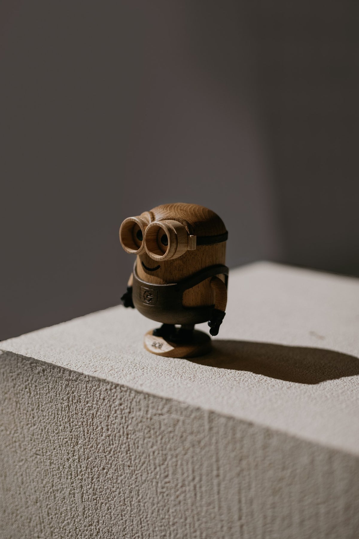 Minions Bob in a styled setting, photo 12
