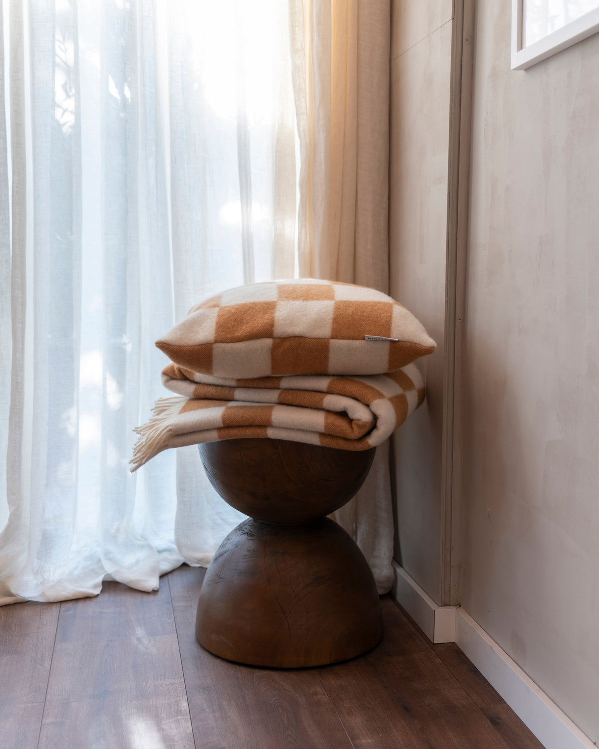 Maison Deux Checkerboard Cushion Cover in Terra Brown/White – detail 4
