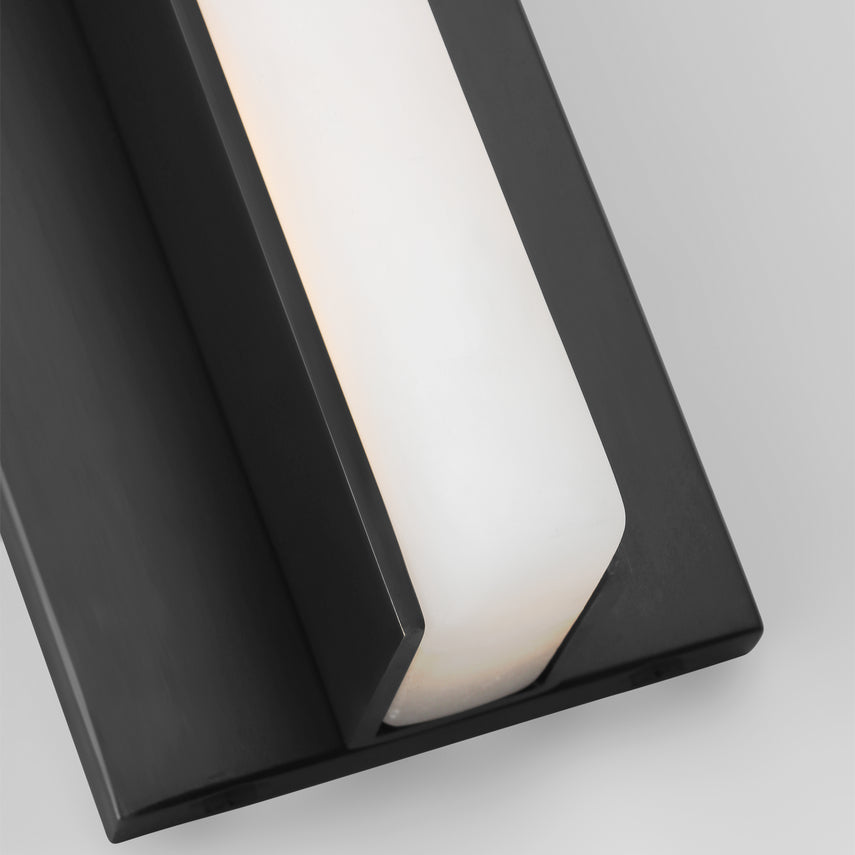 Kelly Wearstler Linea 25-inch LED Wall Sconce by Visual & Comfort & Co