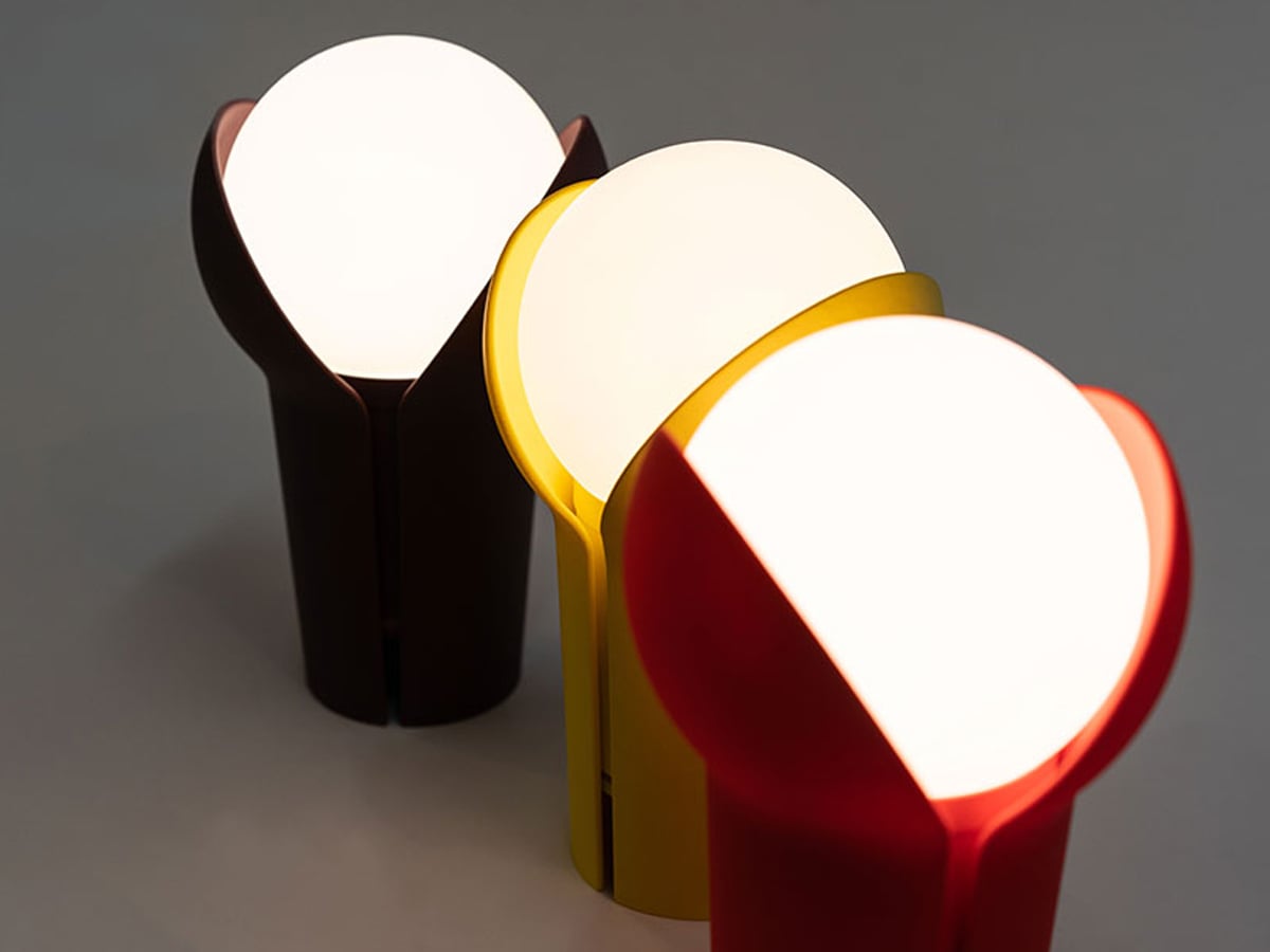 Innermost Bud rechargeable table lamp by Melissa Yip – view (8)