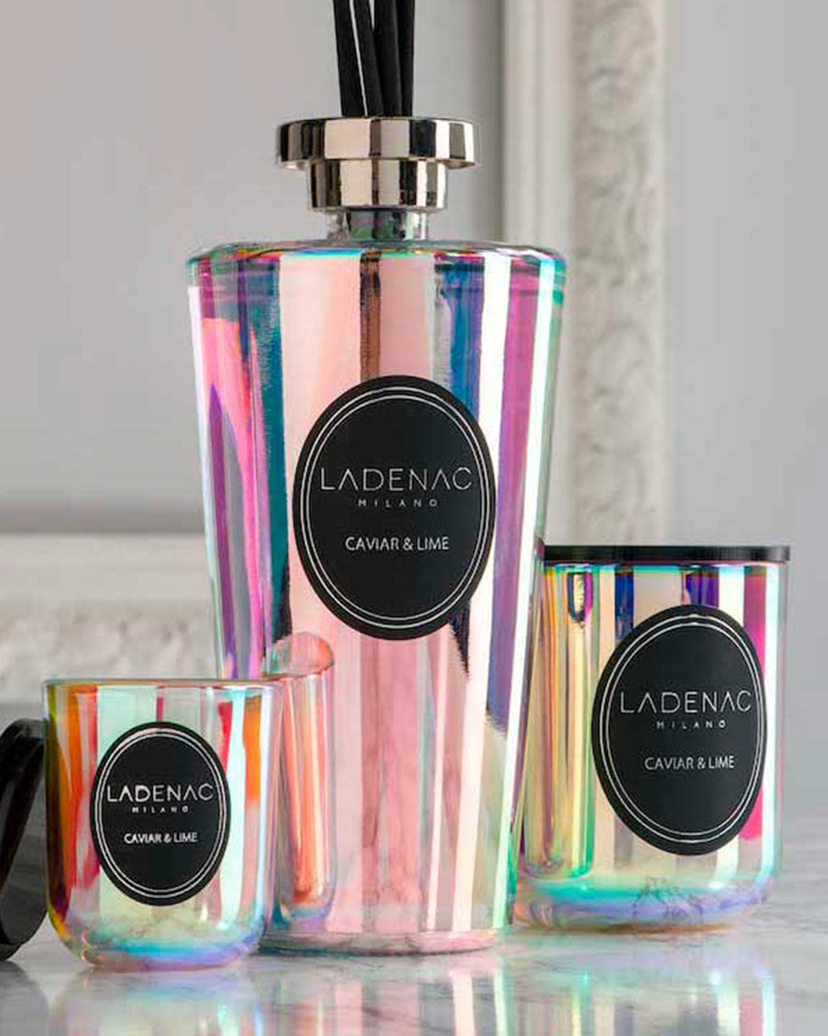 Urban Senses deluxe reed diffuser 500 ml by Ladenac Milano, Caviar Lime iridescent diffuser with matching candles